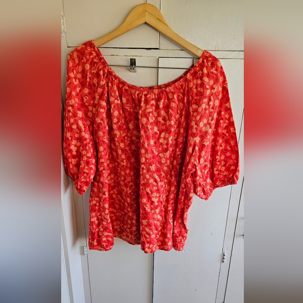 Universal Thread Floral Orange/Red Women's Top Size 2x